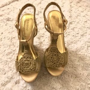 One of a kind Hemp flower ankle strap wedges